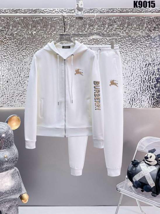 Picture of Burberry Sweater Suits _SKUBurberryM-5XL13xr33637644